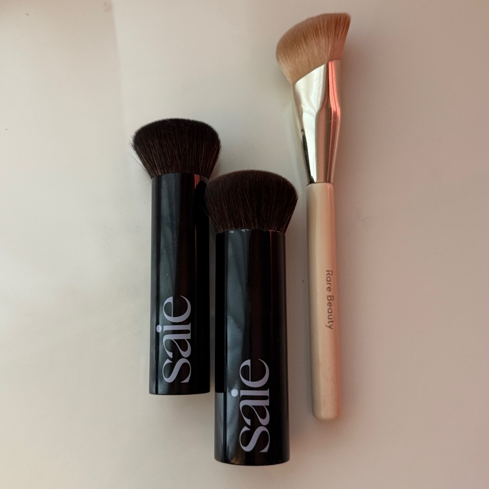 Complexion Make Up Brush Bundle - Saie & Rare Beauty